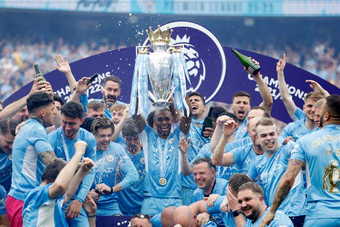 屡献争议判罚！西媒：皇马vs塞尔塔主裁可能被降回西乙执法（争议判罚频出，西媒称皇马战塞尔塔主裁或被降至西乙执法）