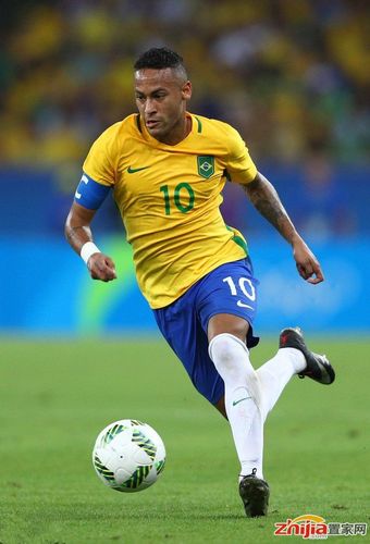 现役得分榜前3！哈登：KD，告诉詹姆斯我们的排名要追上来了（现役得分榜三甲！哈登喊话KD：替我告诉詹姆斯，我们的排名要追上来了）