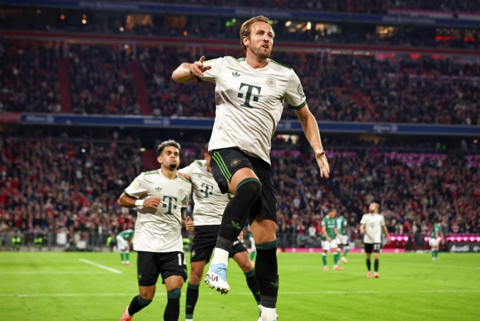 BBC：阿莫林、斯洛特与埃迪·豪为英超受网络辱骂最多主帅（BBC：阿莫林、斯洛特、埃迪·豪成英超遭网暴最严重的主帅）