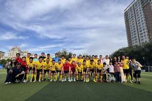 若出战圣保利，诺伊尔将追平伊梅尔并列德甲门将出场榜第2位（出战圣保利即达成里程碑：诺伊尔可与伊梅尔并列德甲门将出场第2）