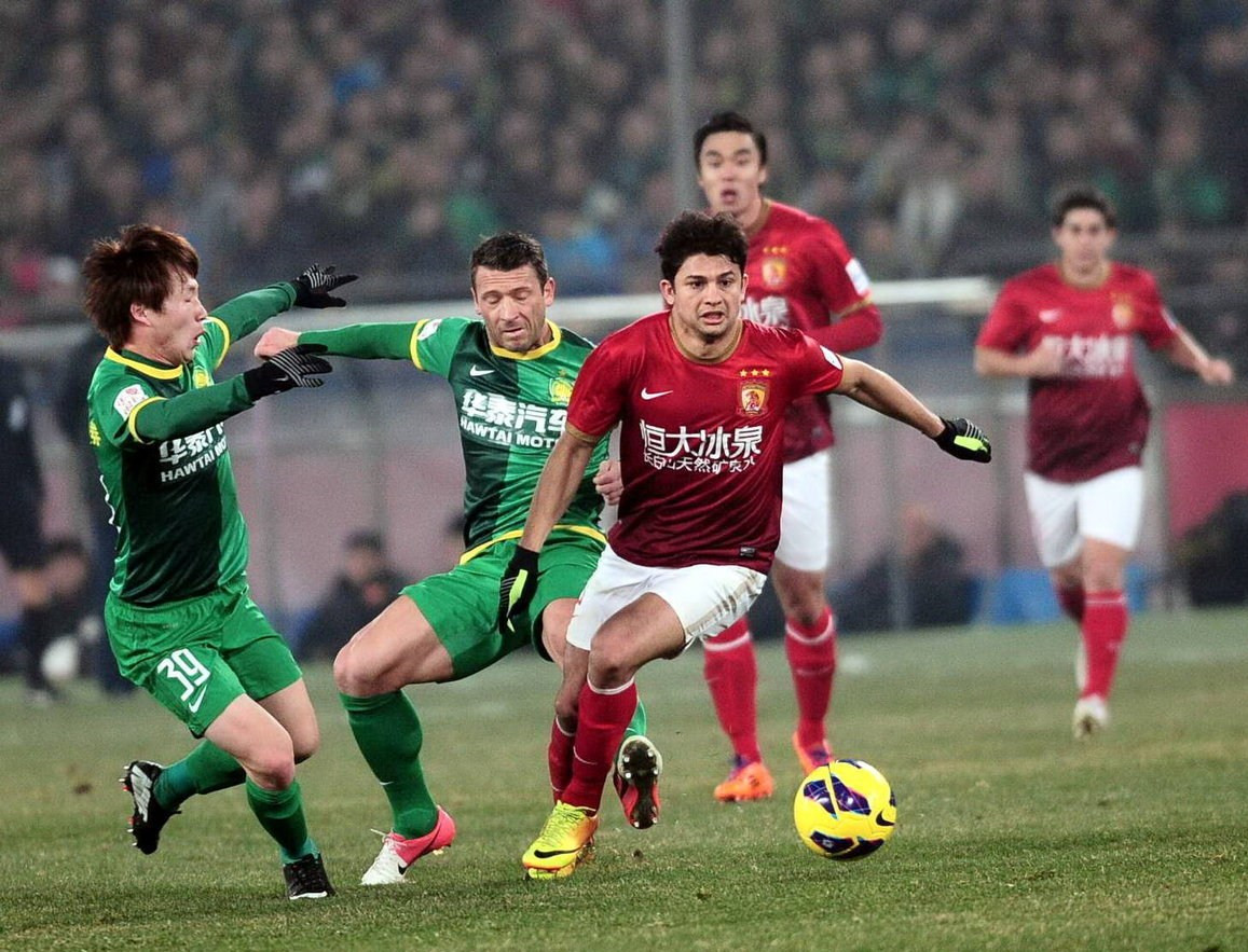 恰20：对阵西班牙我们会评估黄牌的问题，避免附加赛停赛风险（恰20：战西班牙将审慎管理黄牌，力避附加赛遭停赛）